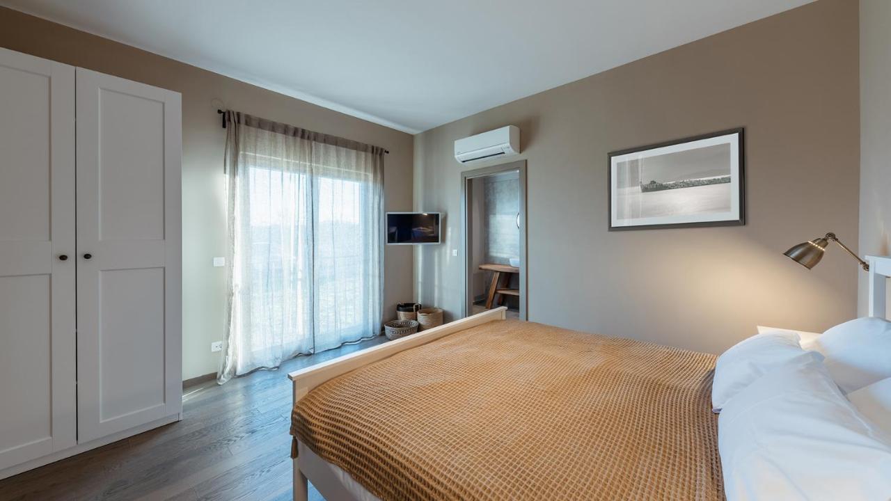 Villa & Jardin - Luxury Villa With Swimming Pool Vrh  Εξωτερικό φωτογραφία